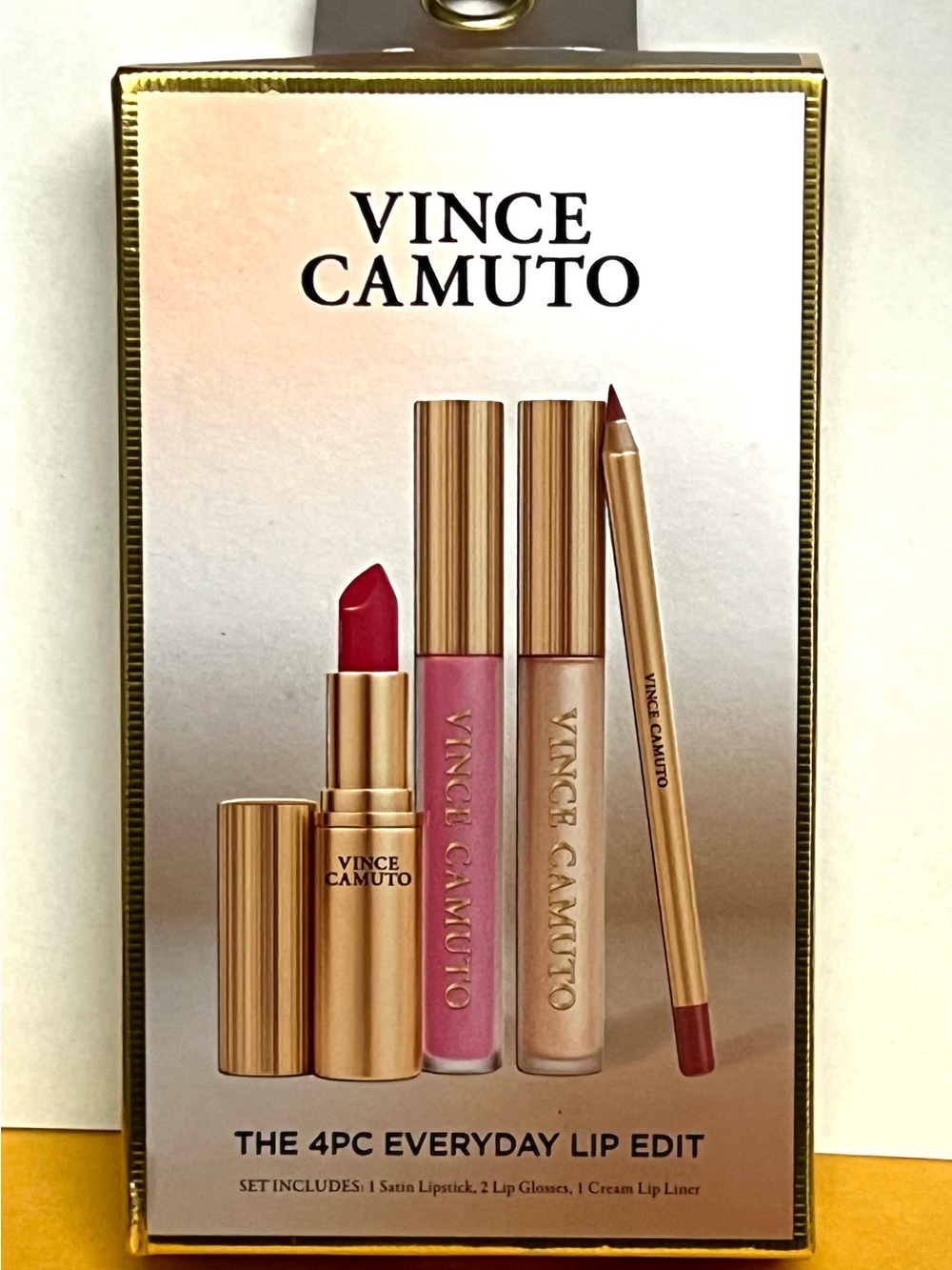Vince Camuto Pink and Red 4PC Everyday Lip Edit